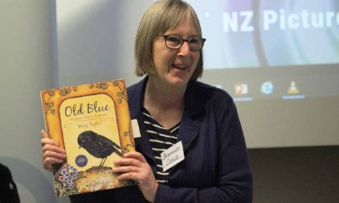 Chuyên gia giáo dục New Zealand ủng hộ dạy chữ cho trẻ mầm non nhưng không theo cách ngồi và học